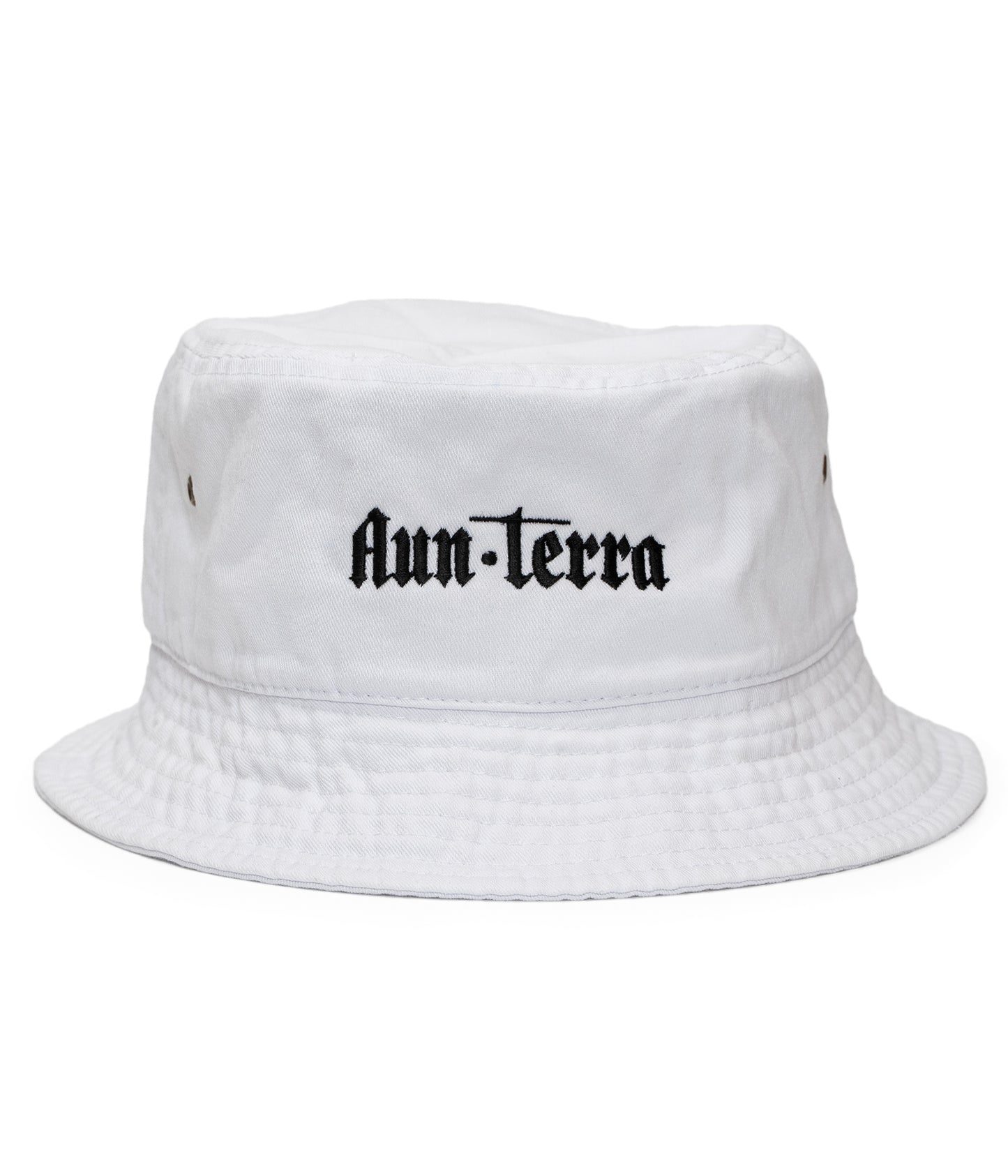 AUN・TERRA. IN LINE SANSKRIT BUCKET HAT WHITE