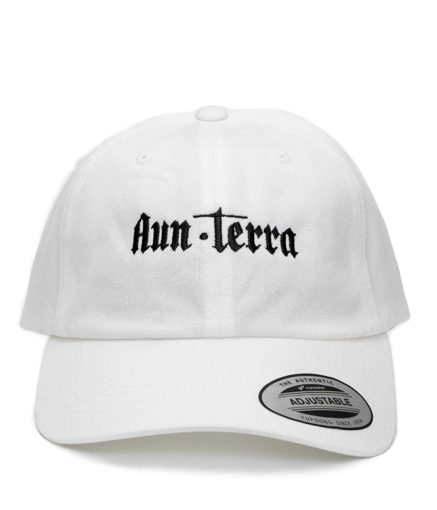 AUN・TERRA. IN LINE SANSKRIT CAP WHITE