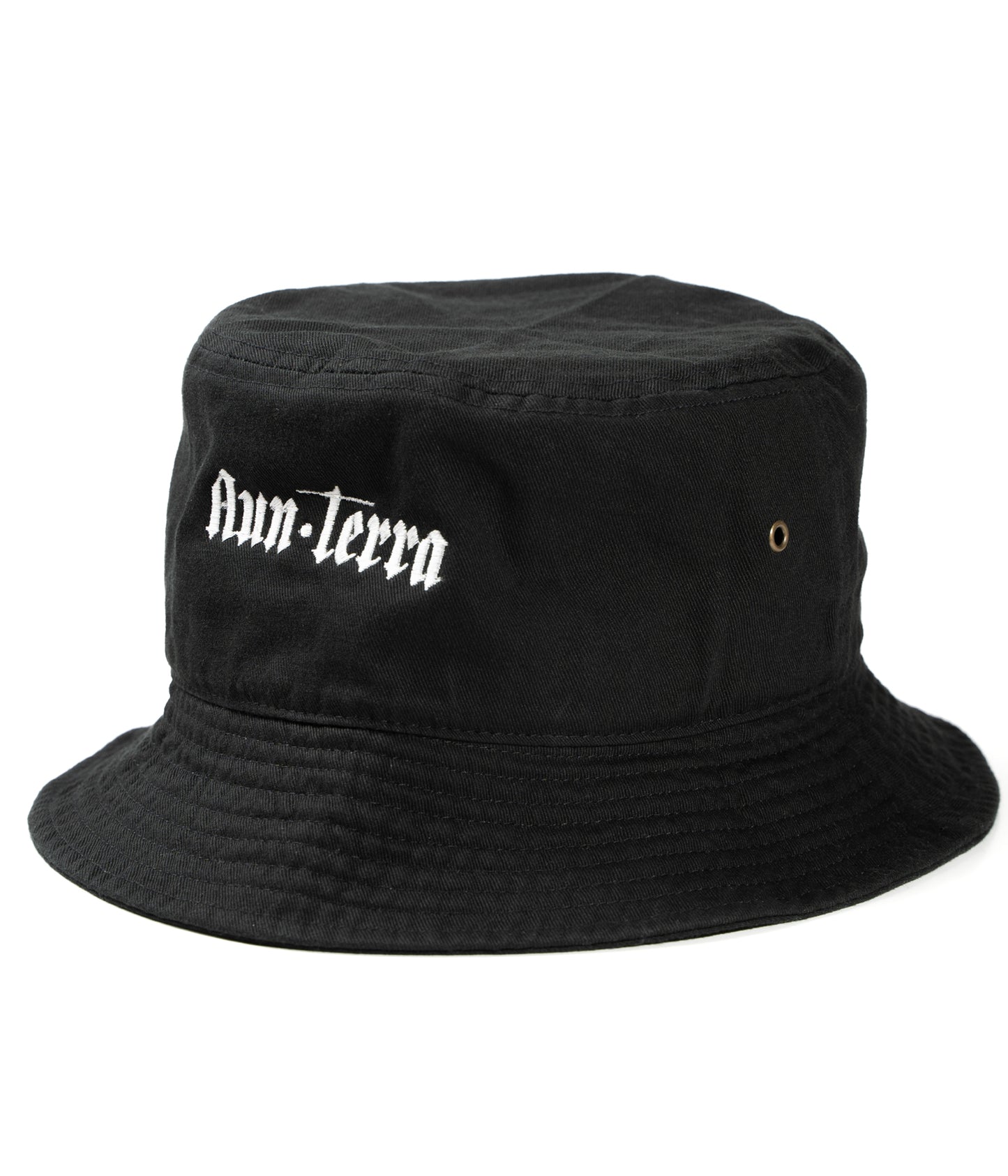 AUN・TERRA. IN LINE SANSKRIT BUCKET HAT BLACK