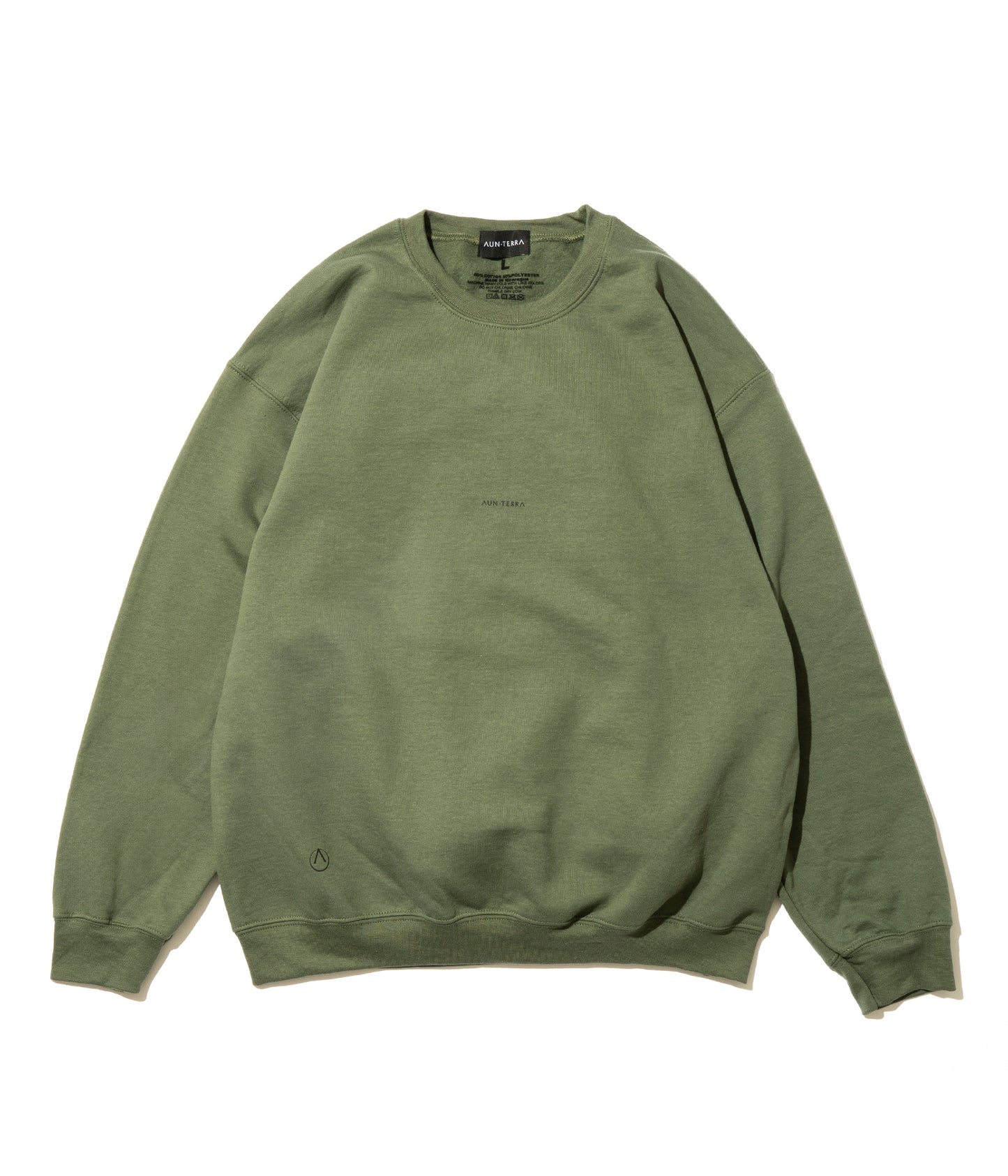 AUN・TERRA. IN LINE SMALL LOGO SWEAT MILITARY GREEN
