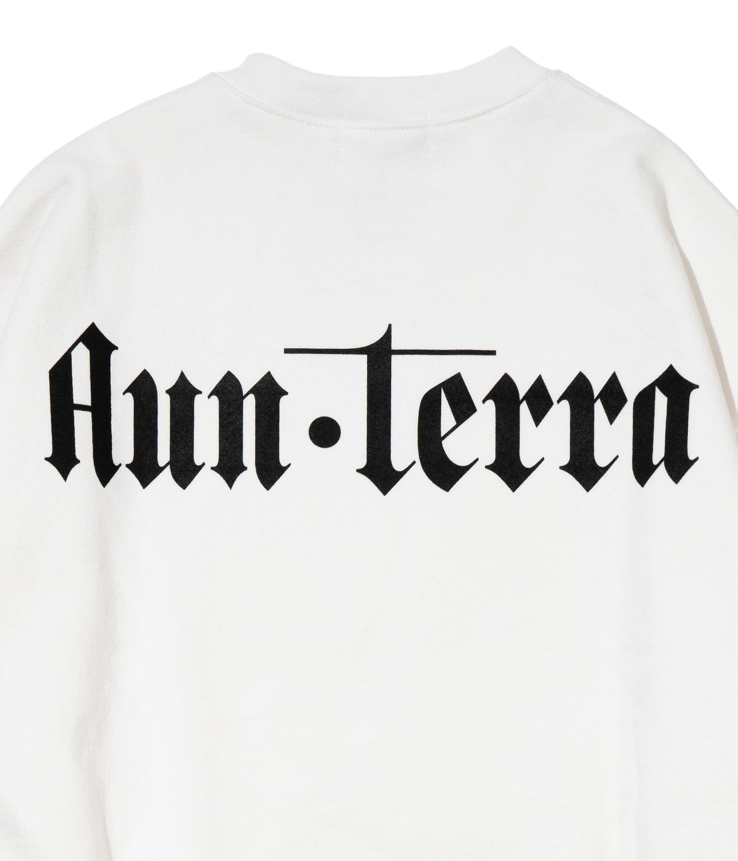 AUN・TERRA. IN LINE  CIRCLE CREWNECK SWEAT WHITE