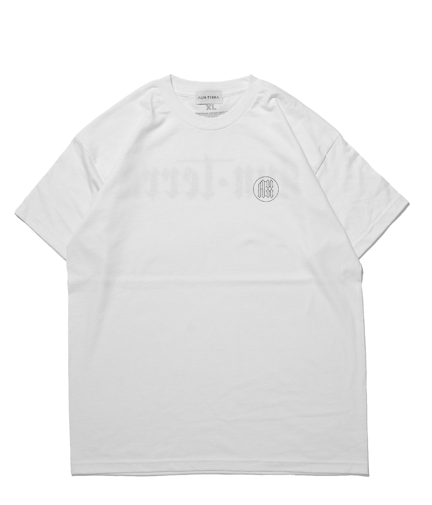 AUN・TERRA. IN LINE SANSKRIT TEE 2 WHITE